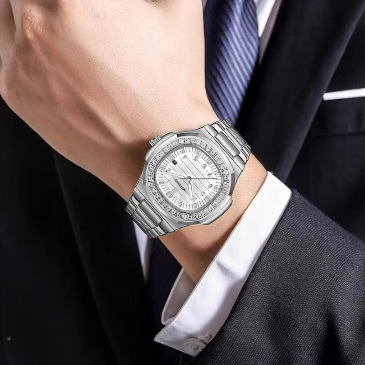 New Luxury Watch for Man Casual Quartz Men's Watches Male Clock Waterproof Luminous Date Week Stainless Steel Men Watch